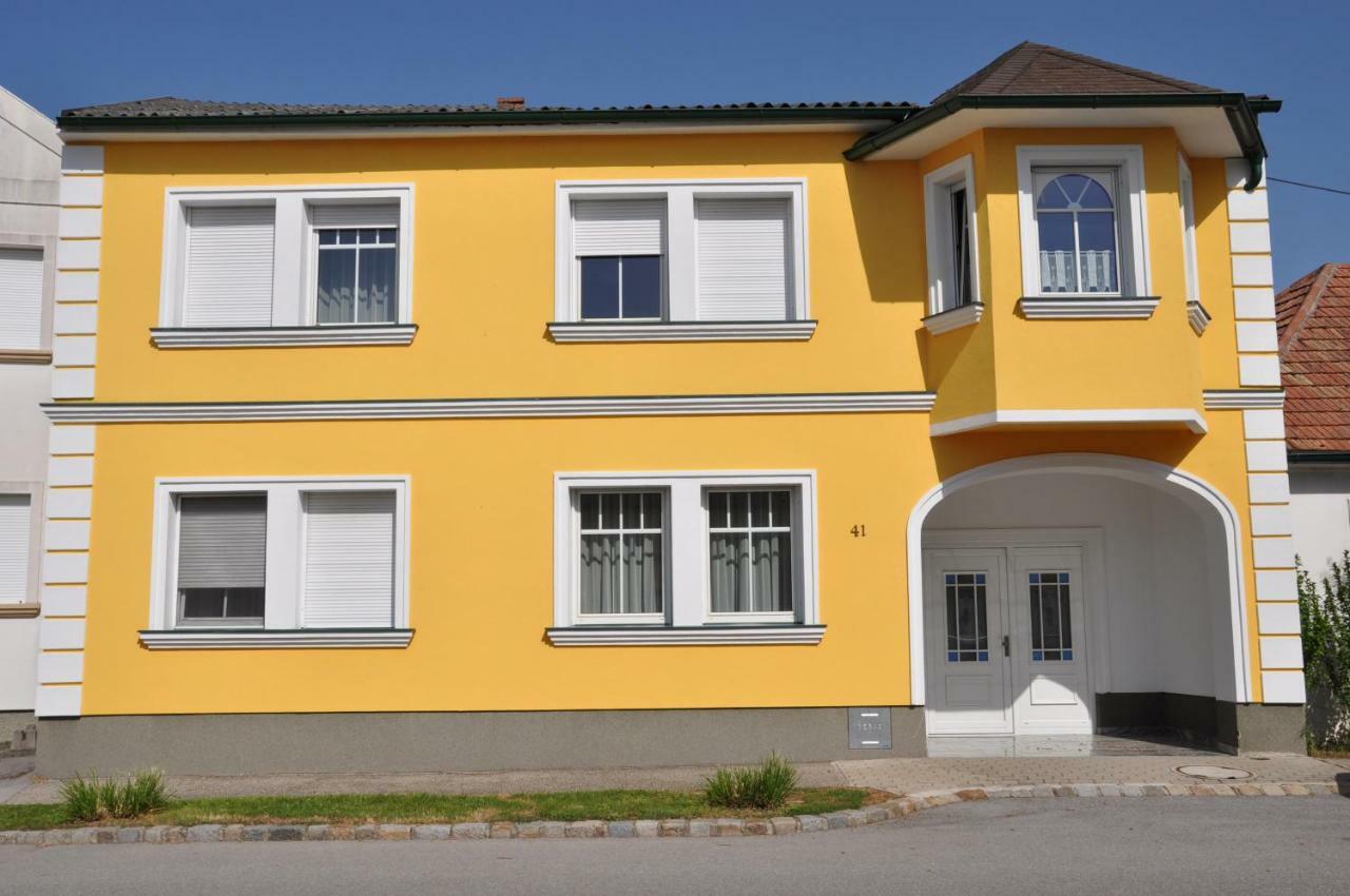 Gaestezimmer Resi Illmitz Exterior foto